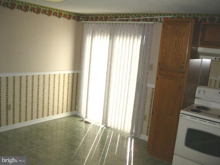 135 Media Road Oxford, PA 19363 - Photo 10 of 25 Gallery Image 10