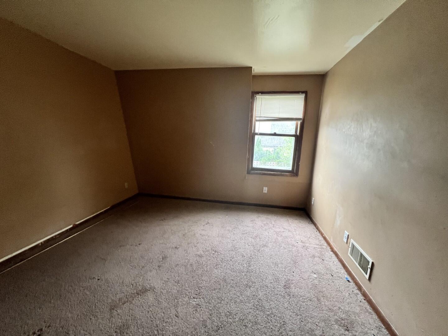 8911 North Swan Road, Unit E Milwaukee, WI 53224 - Photo 8 of 15 Photo Jul 31 2026, 1 03 36 PM