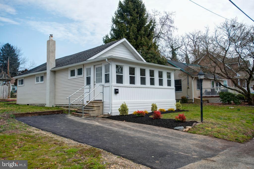 121 Cove Road Mantua, NJ 08051 - Photo 2 of 15