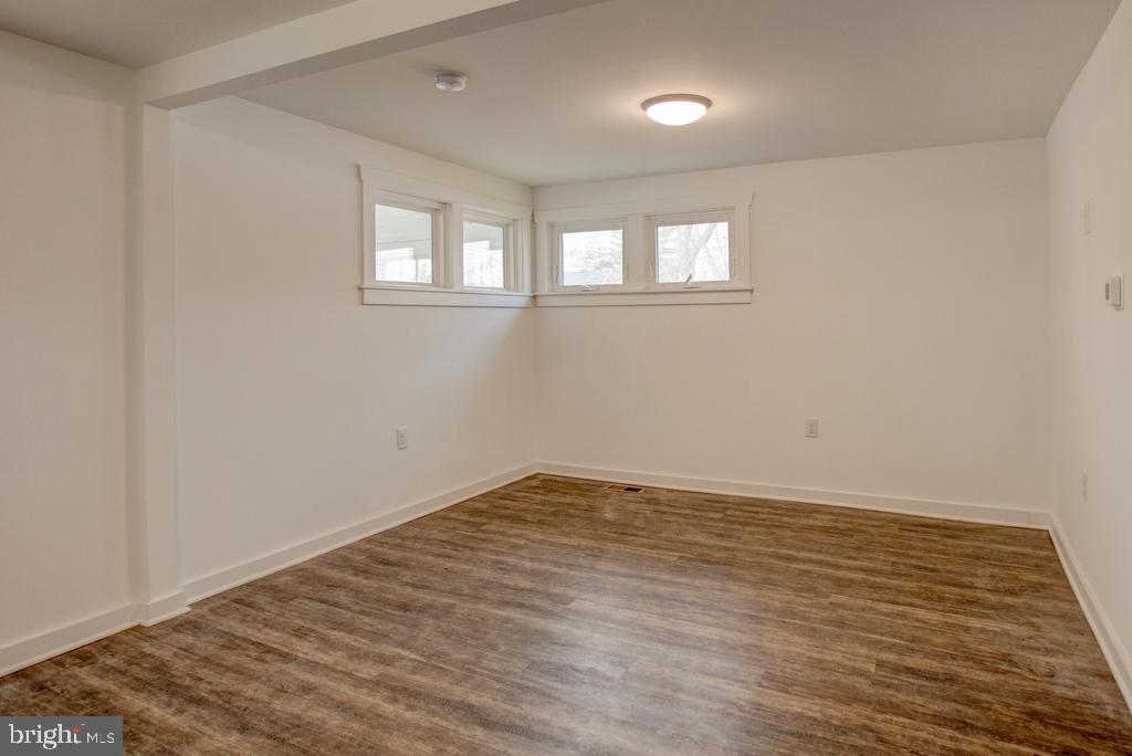 121 Cove Road Mantua, NJ 08051 - Photo 8 of 15