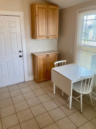 $950 | 3809 Avenue O, Unit FRONT, Galveston, TX 77550