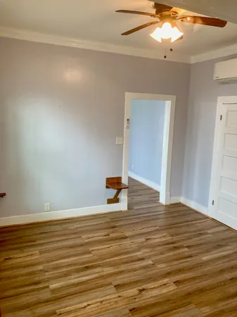$950 | 3809 Avenue O, Unit FRONT, Galveston, TX 77550