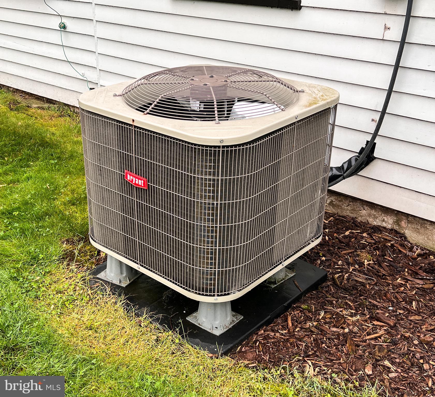 22310 Dickerson Road Dickerson, MD 20842 - Photo 65 of 68 Air Conditioner