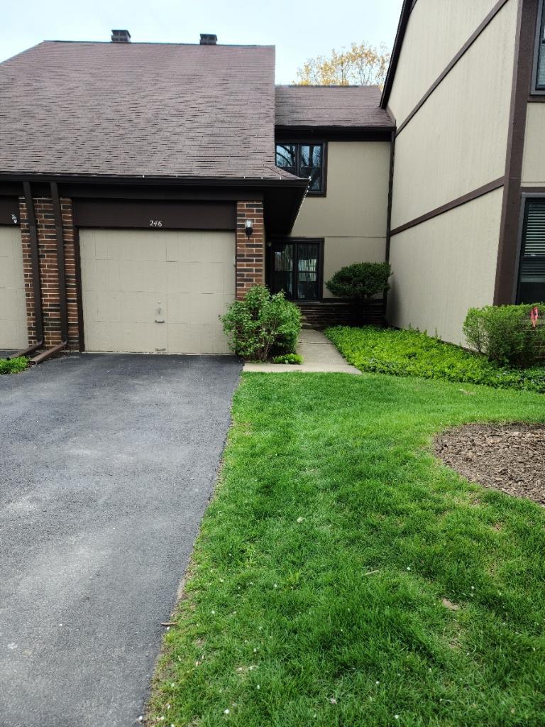 246 Shadow Bend Drive Wheeling, IL 60090 - Photo 1 of 1