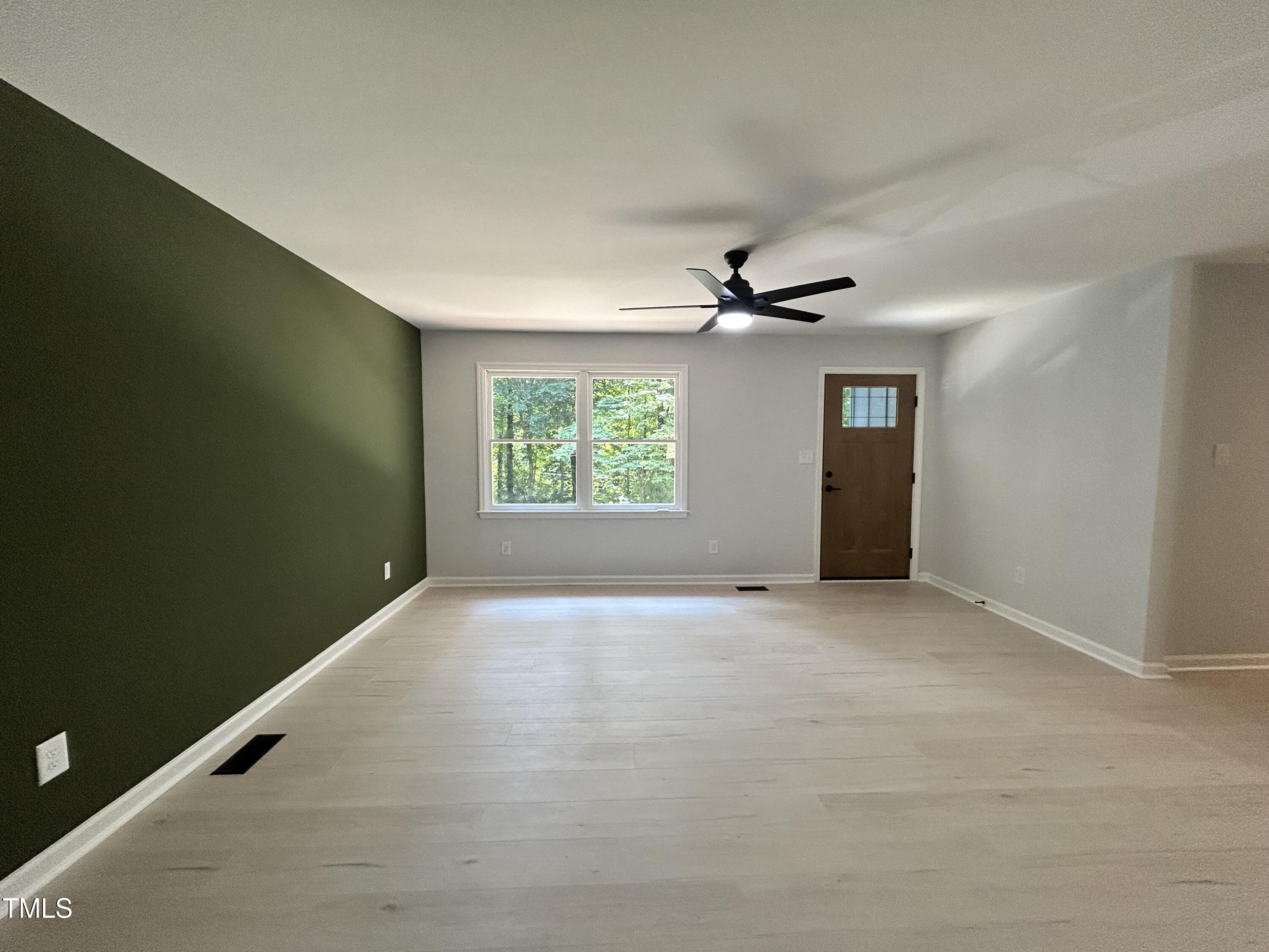 1116 Temple Street Raleigh, NC 27609 - Photo 5 of 35 LR