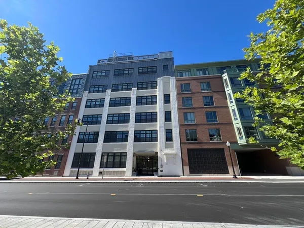 $4,500 | 150 Cambridge Street, Unit 211, Cambridge, MA 02141