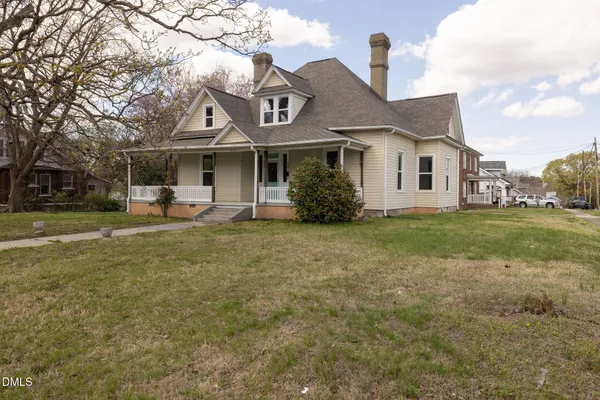 $1,100 | 805 South Broad Street, Unit A, Burlington, NC 27215