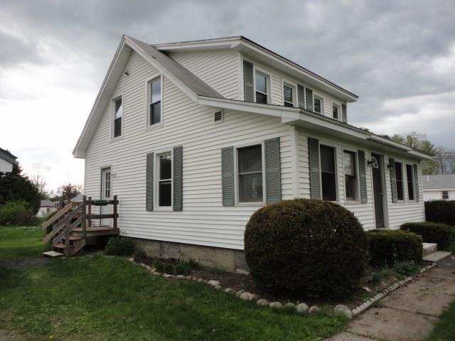 950 Riverside Drive Augusta, ME 04330 - Photo 3 of 35 LEFT SIDE