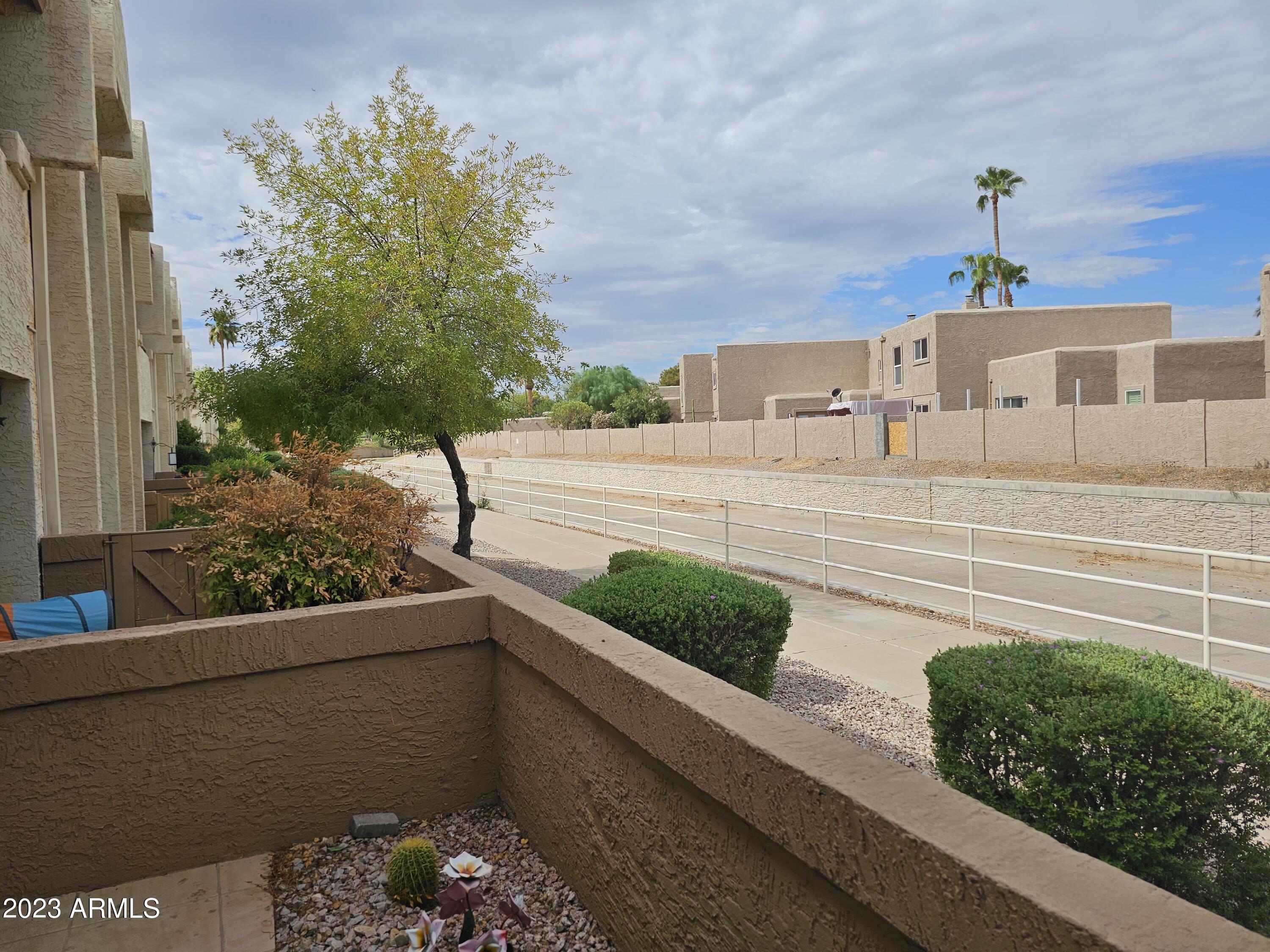 4150 East Cactus Road, Unit 102 Phoenix, AZ 85032 - Photo 17 of 22 20230912_101958