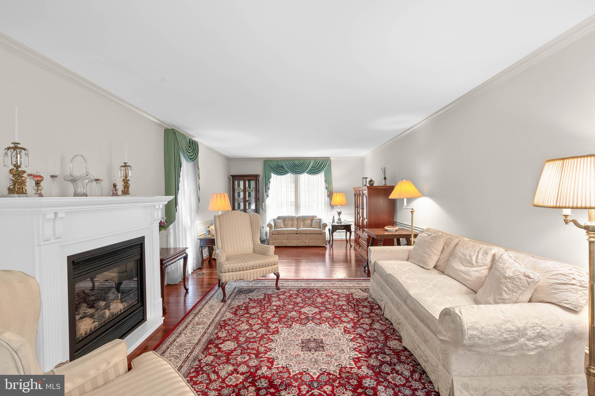 17512 Old Baltimore Road Olney, MD 20832 - Photo 14 of 47 Living Room