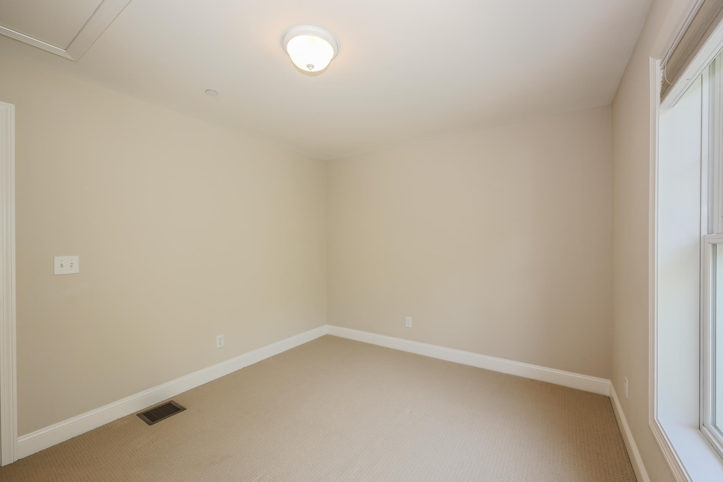 2 C Manor Drive Hooksett, NH 03106 - Photo 42 of 45