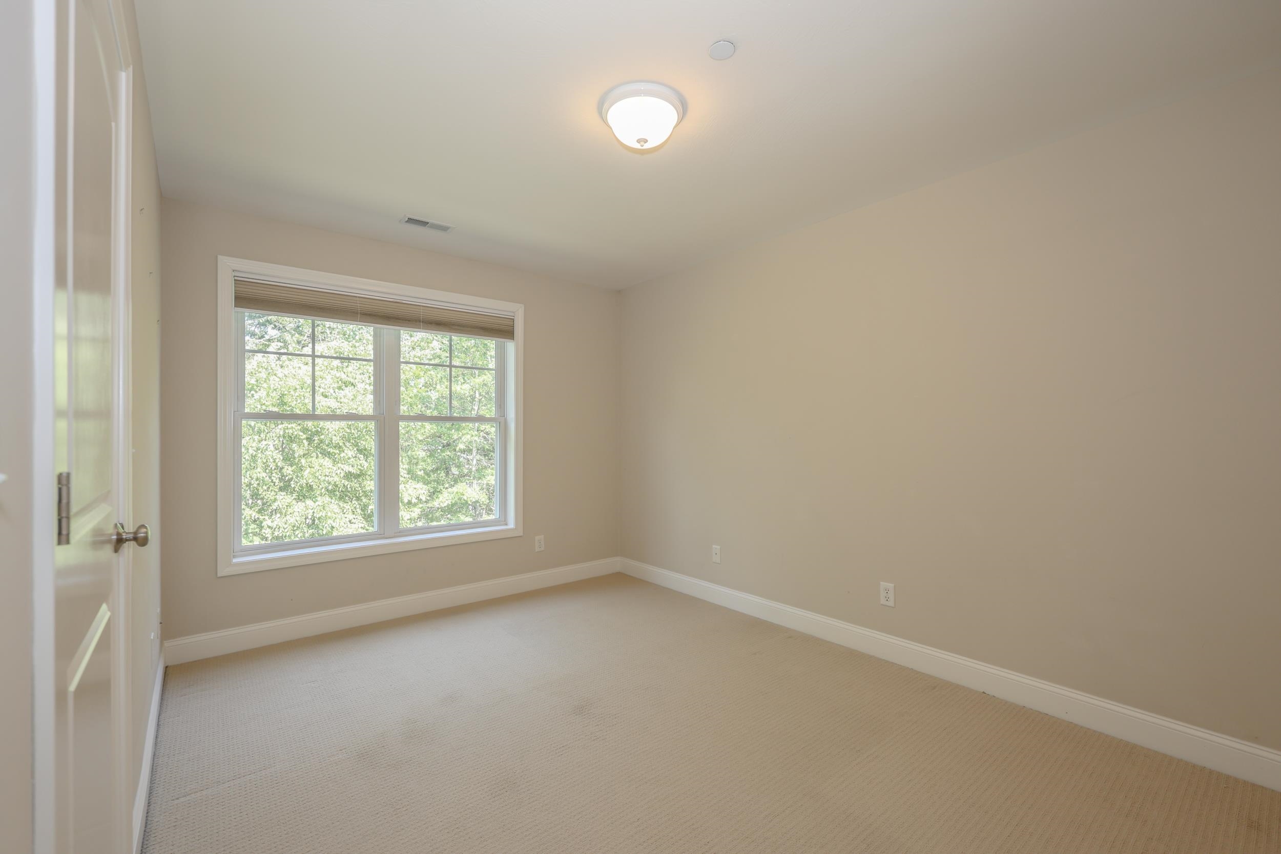 2 C Manor Drive Hooksett, NH 03106 - Photo 43 of 45