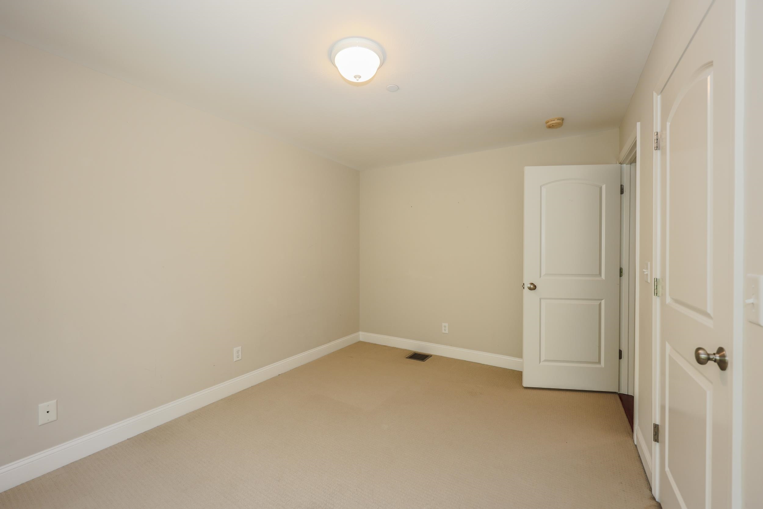 2 C Manor Drive Hooksett, NH 03106 - Photo 45 of 45