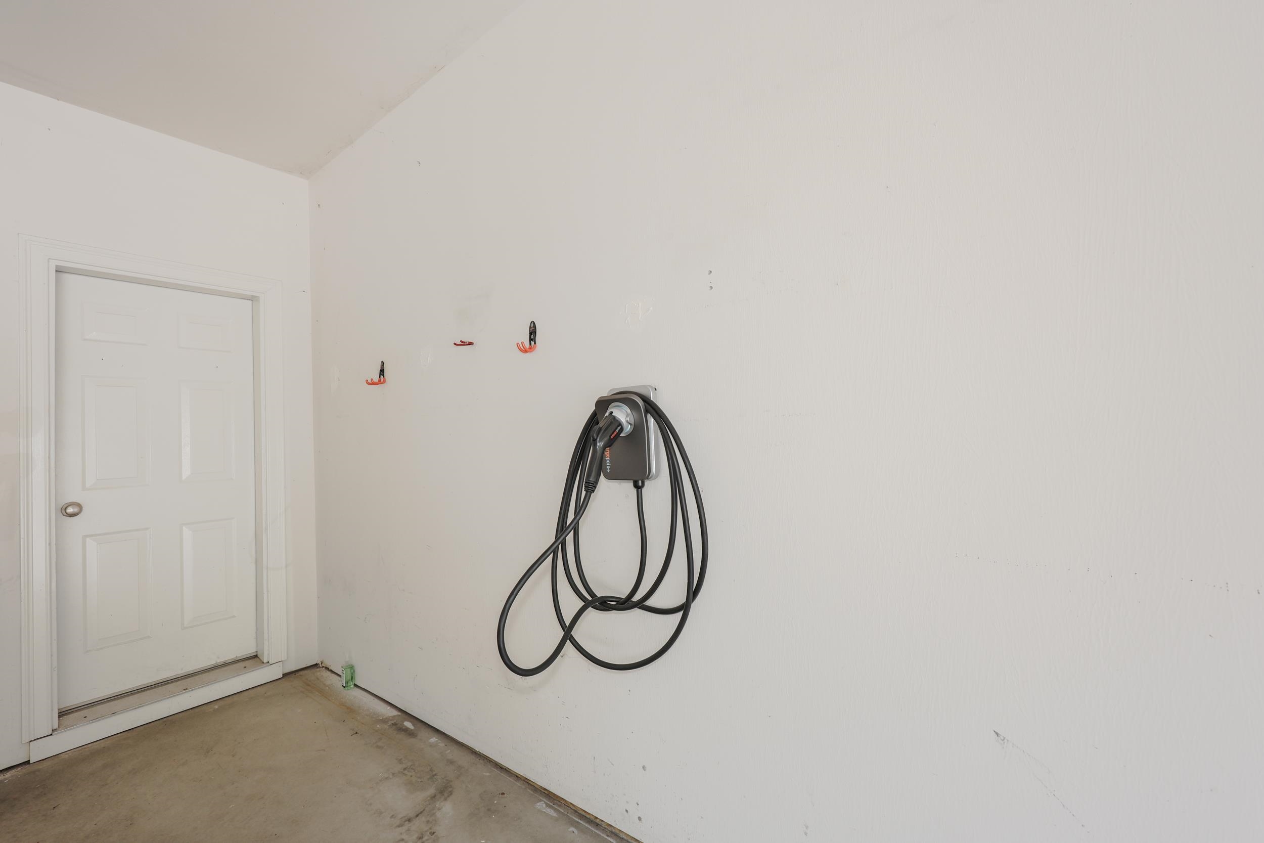 2 C Manor Drive Hooksett, NH 03106 - Photo 7 of 45