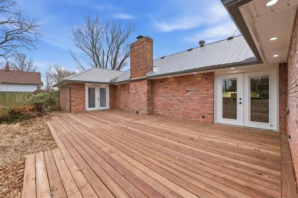 $450,000 | 1005 North Old Highway, Adrian, MO 64720