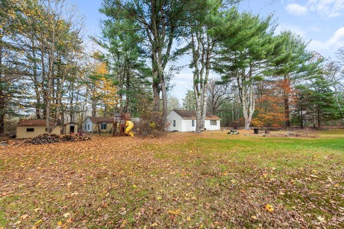 23 Peck Hill Road Scituate, RI 02857 - Photo 17 of 19