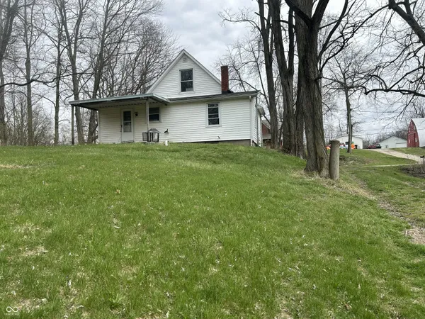 $89,000 | 8137 North Raider Road, Middletown, IN 47356