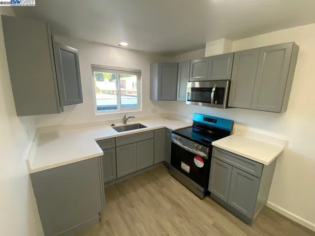 $999,000 | 3859 High Street, Oakland, CA 94619