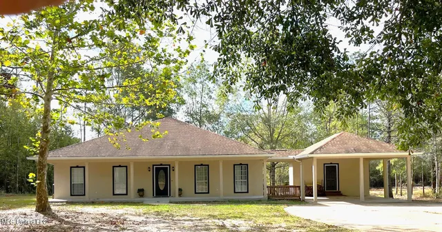 $333,900 | 120 Maple Drive, Perkinston, MS 39573