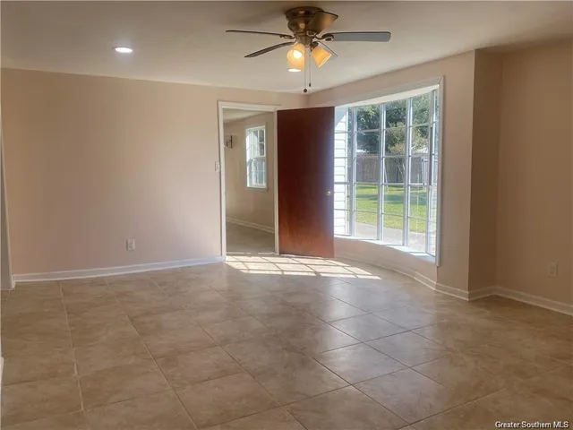 $259,000 | 4545 West Meadow Lane, Lake Charles, LA 70605