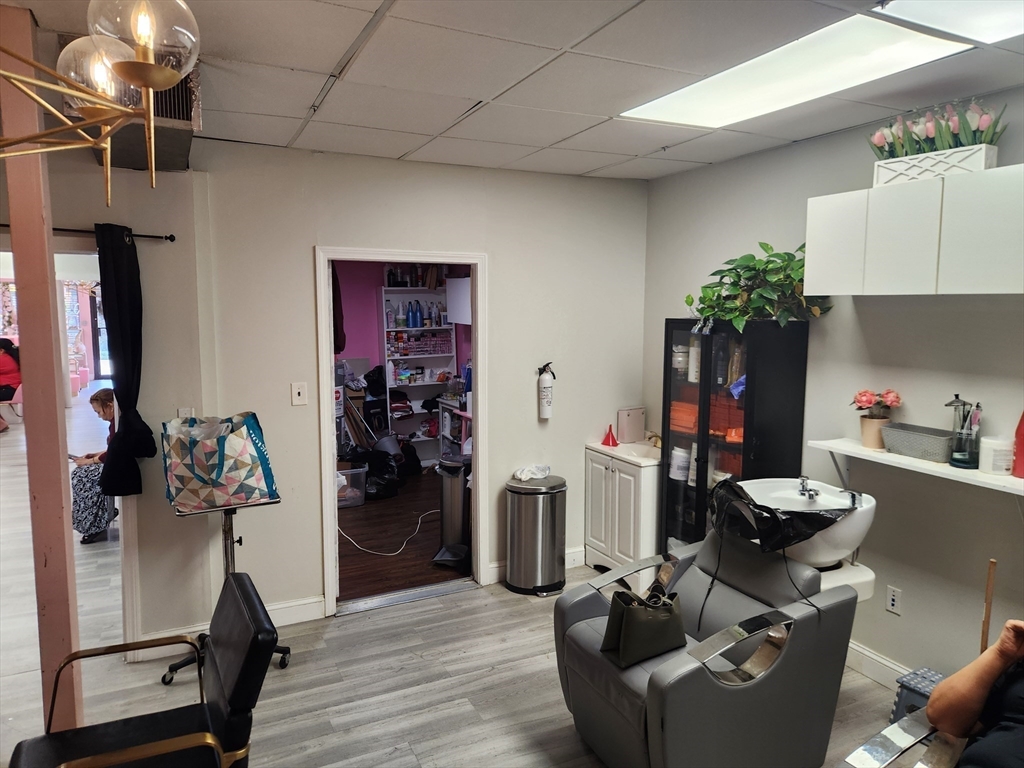 30 South Broadway Lawrence, MA 01843 - Photo 12 of 17