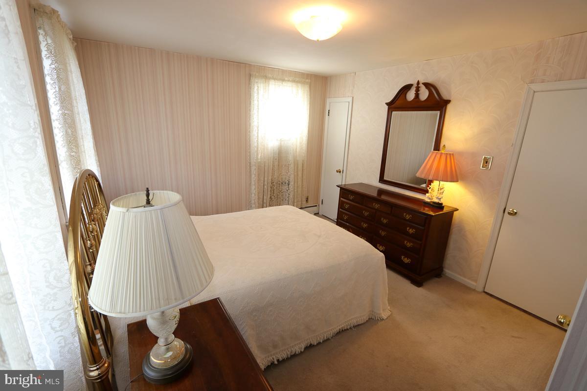 868 Medway Road Philadelphia, PA 19115 - Photo 23 of 56 Primary bedroom