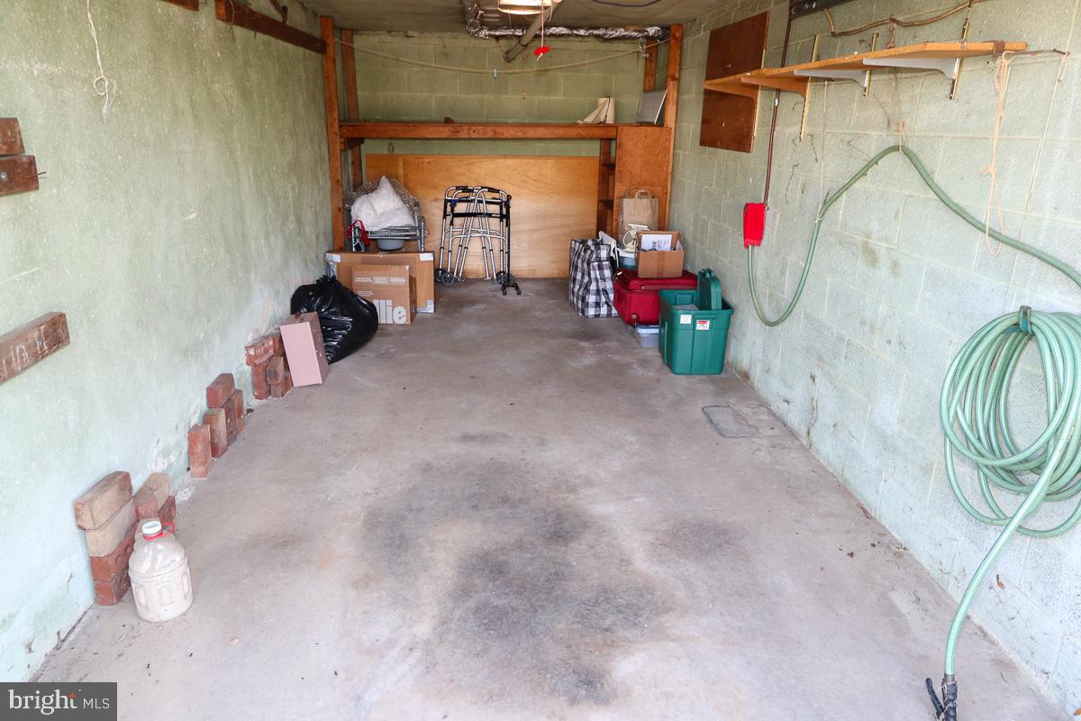 868 Medway Road Philadelphia, PA 19115 - Photo 50 of 56 Rear 1 car garage