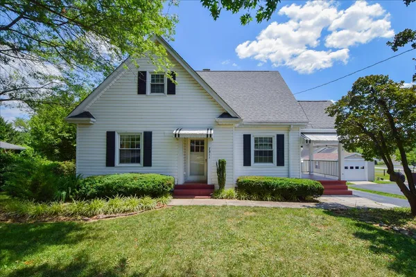 $299,950 | 7311 Sunnybrook Drive, Roanoke, VA 24019