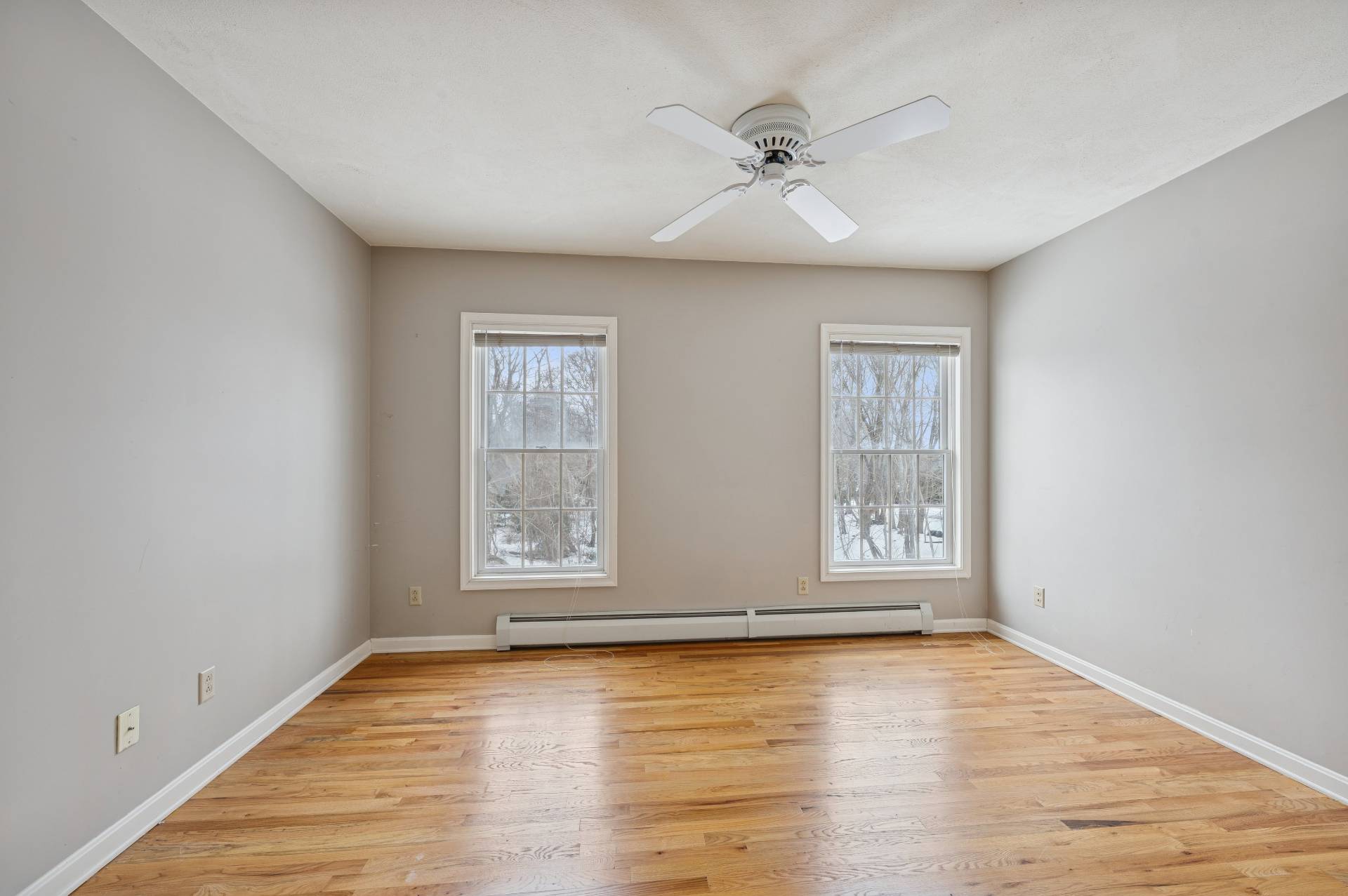 4476 Noyack Road Sag Harbor, NY 11963 - Photo 18 of 21
