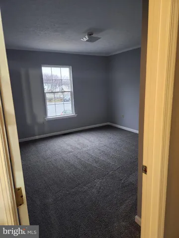 $1,900 | 121 Hampton Court, Winchester, VA 22601