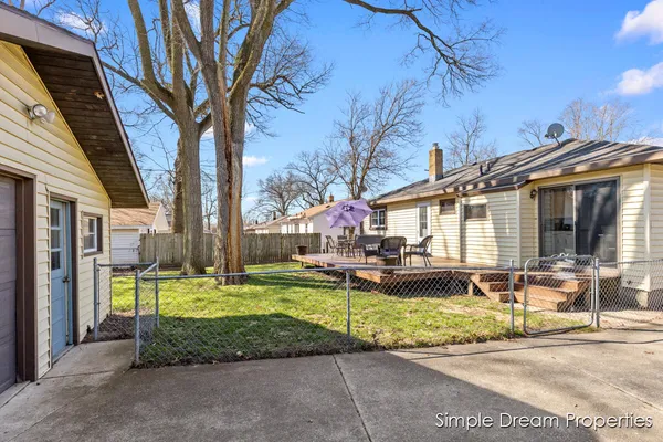 $300,000 | 4062 Oriole Avenue Southwest, Wyoming, MI 49509
