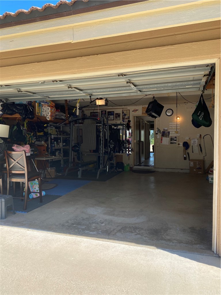 3 Rock Bluff Road Phillips Ranch, CA 91766 - Photo 4 of 35 Garage