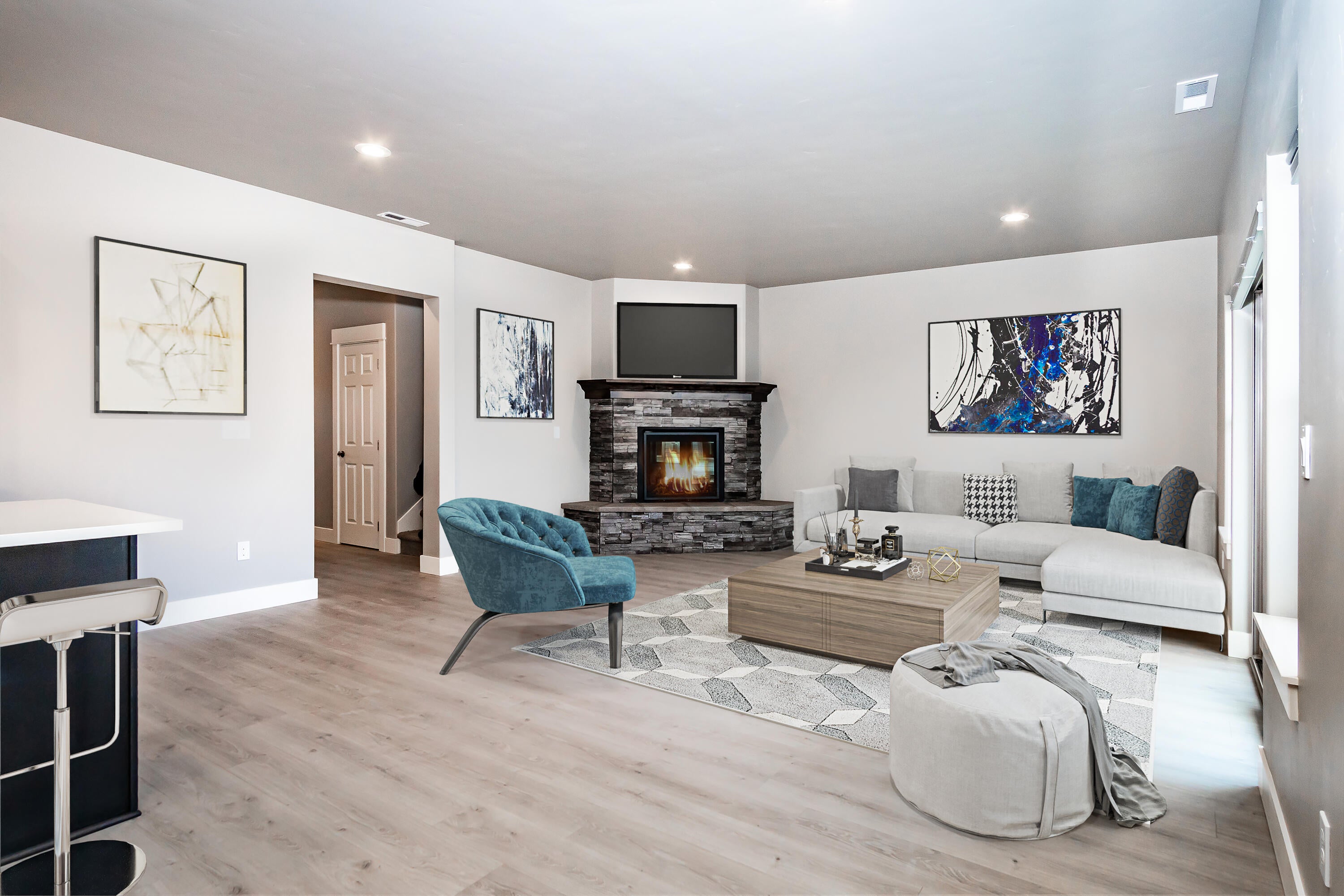 61451 Kobe Street, Unit 373 Bend, OR 97702 - Photo 4 of 41 contemporary_image_2_pa