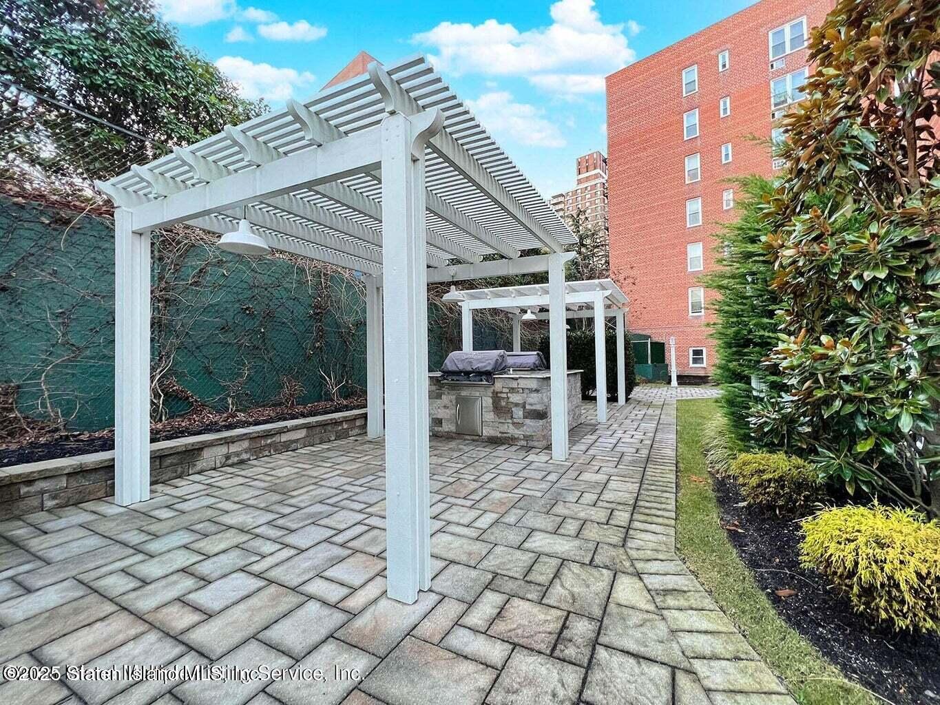 36 Hamilton Avenue, Unit 3A Staten Island, NY 10301 - Photo 2 of 10 36ham2