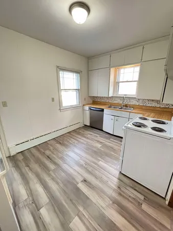 $250,000 | 902-904 North 1st Street Street North, Fargo, ND 58102