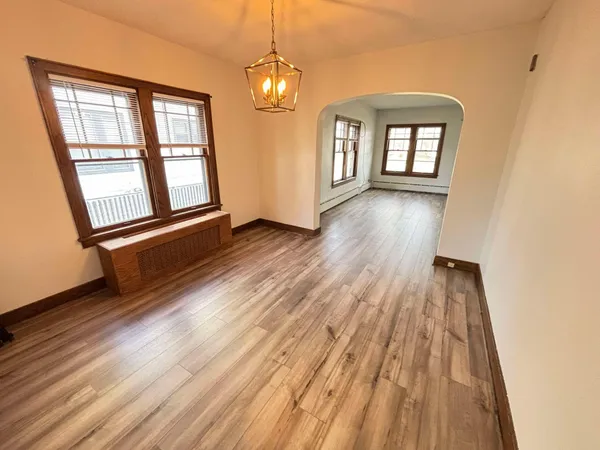 $250,000 | 902-904 North 1st Street Street North, Fargo, ND 58102