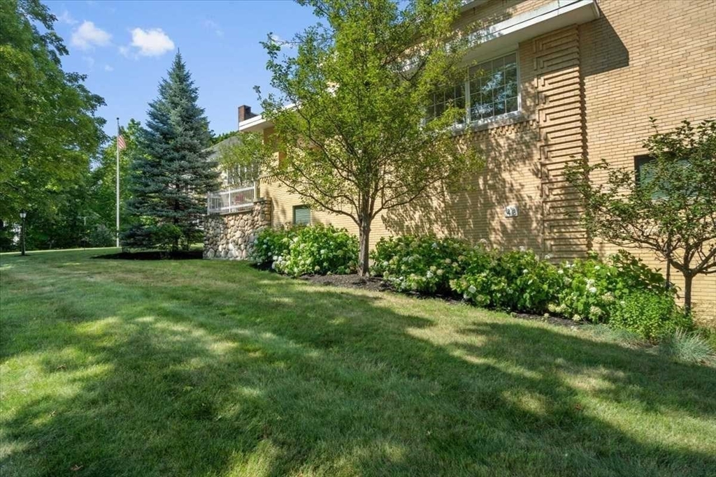 48 Phillips Road, Unit 14 Holden, MA 01520 - Photo 24 of 26 Gallery Image 24