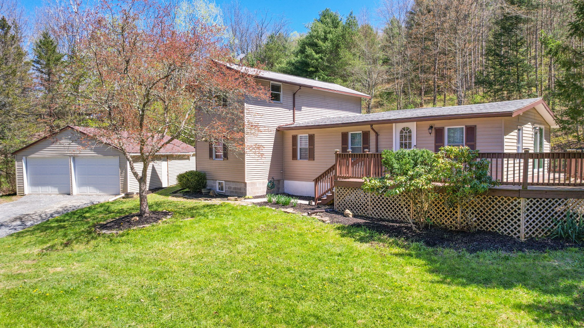 424 Edson Road Endicott, NY 13760 - Photo 16 of 20