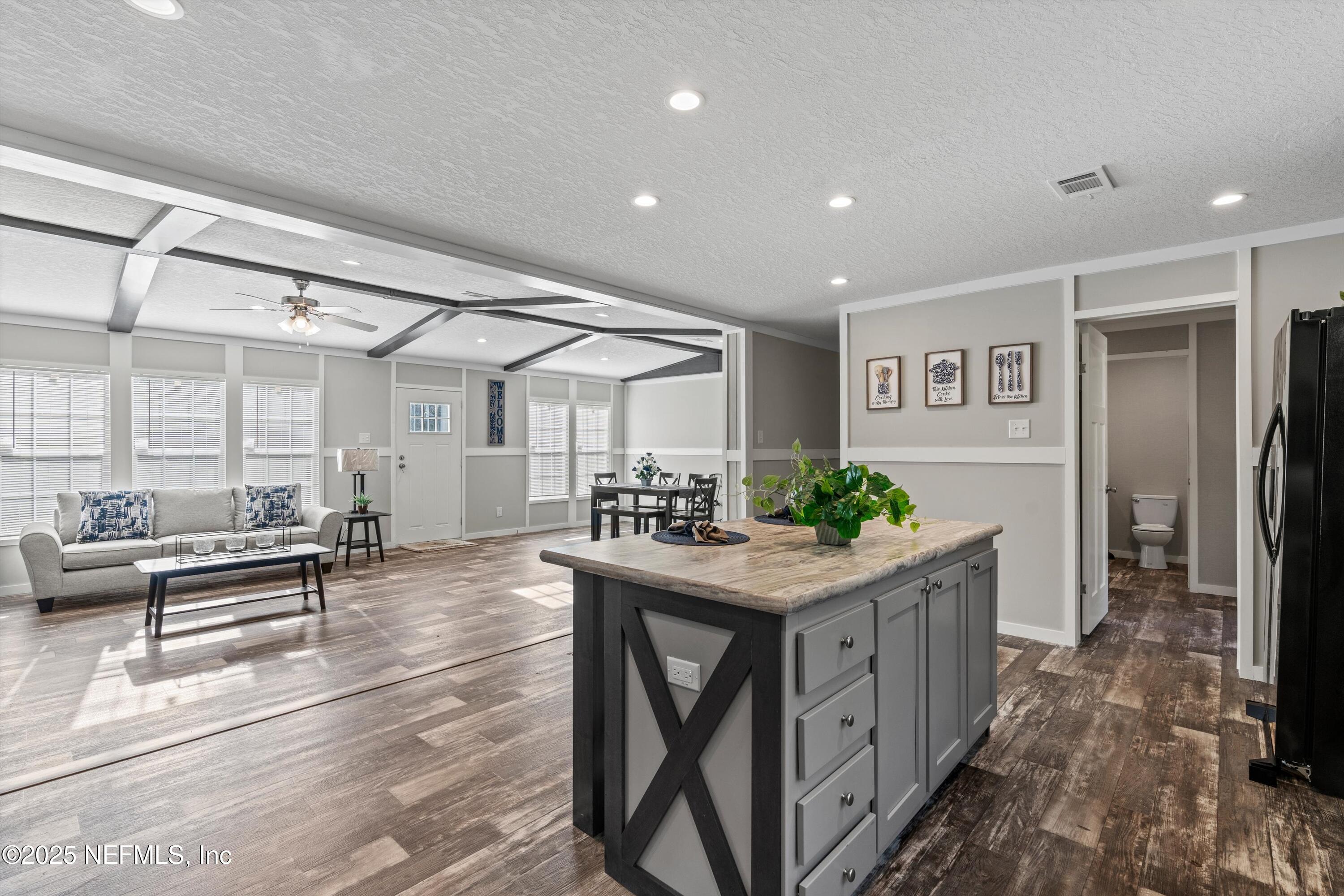 3153 Lannie Road Jacksonville, FL 32218 - Photo 19 of 27 09-Kitchen