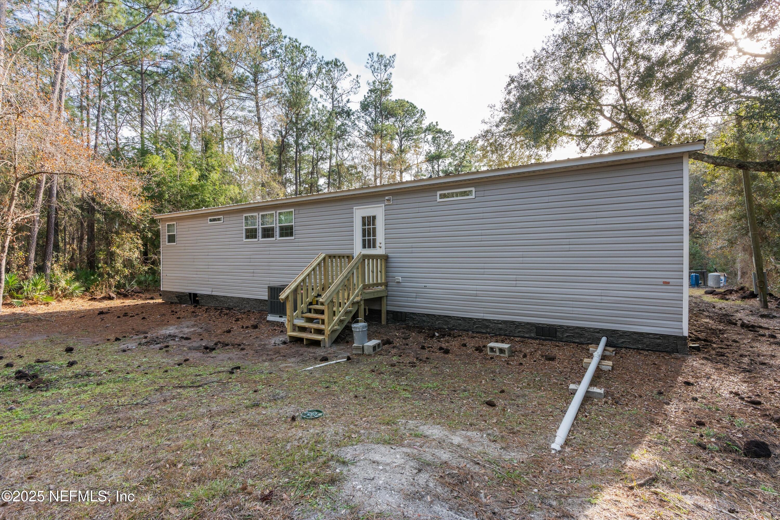 3153 Lannie Road Jacksonville, FL 32218 - Photo 9 of 27 19-Back