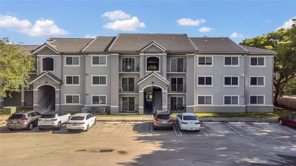 $1,907 | 15400 Southwest 284th Street, Unit 1312, Homestead, FL 33033