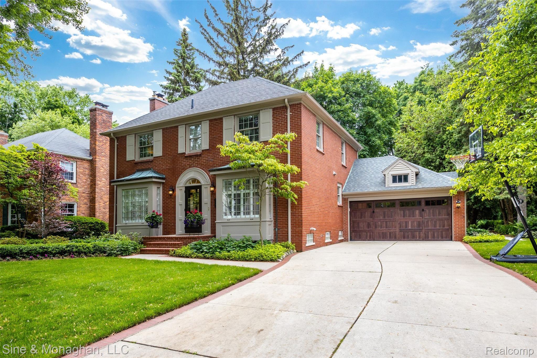 901 South Oxford Road Grosse Pointe, MI 48236 - Photo 4 of 72 901 S Oxford L003.jpg