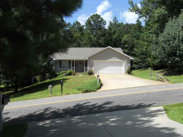 2013 Ridgeview Lane Seneca, SC 29678 - Photo 1 of 20 Gallery Image 1
