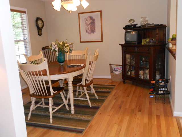 2013 Ridgeview Lane Seneca, SC 29678 - Photo 5 of 20 Gallery Image 5