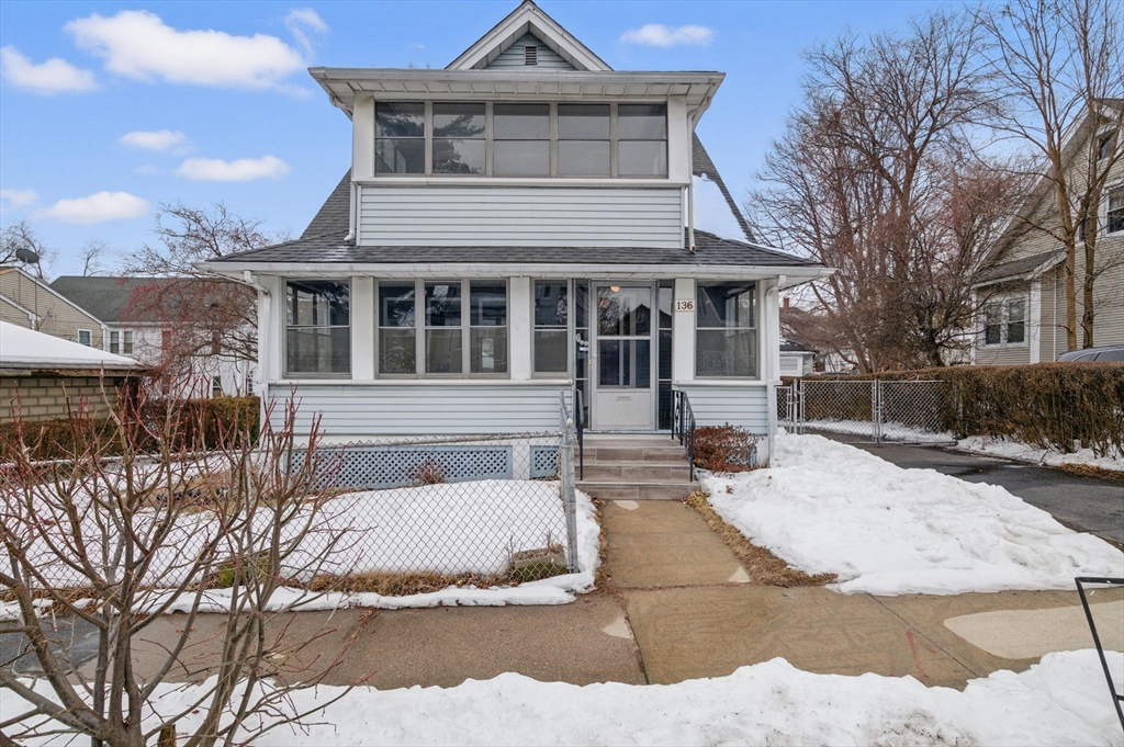 136 Albemarle Street Springfield, MA 01109 - Photo 1 of 28 Gallery Image 1