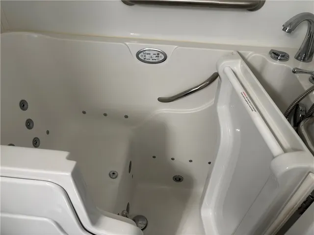 $198,500 | 190 Wexford Drive, Unit 107, Anderson, SC 29621