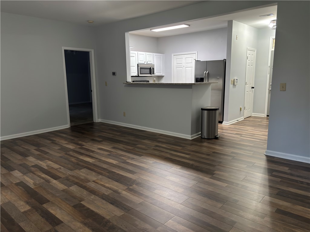 190 Wexford Drive, Unit 107 Anderson, SC 29621 - Photo 16 of 19 Living area