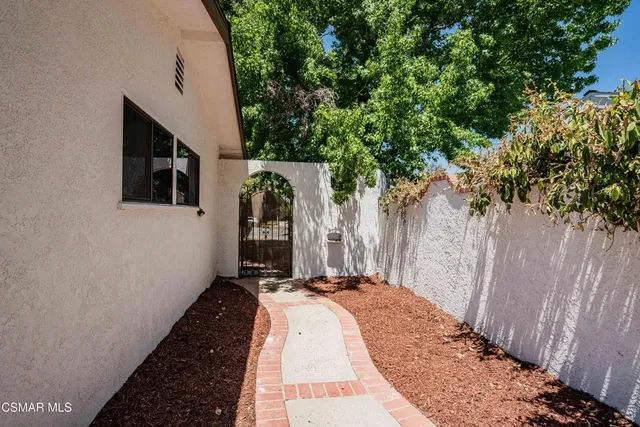 $4,500 | 17220 Rinaldi Street, Granada Hills, CA 91344