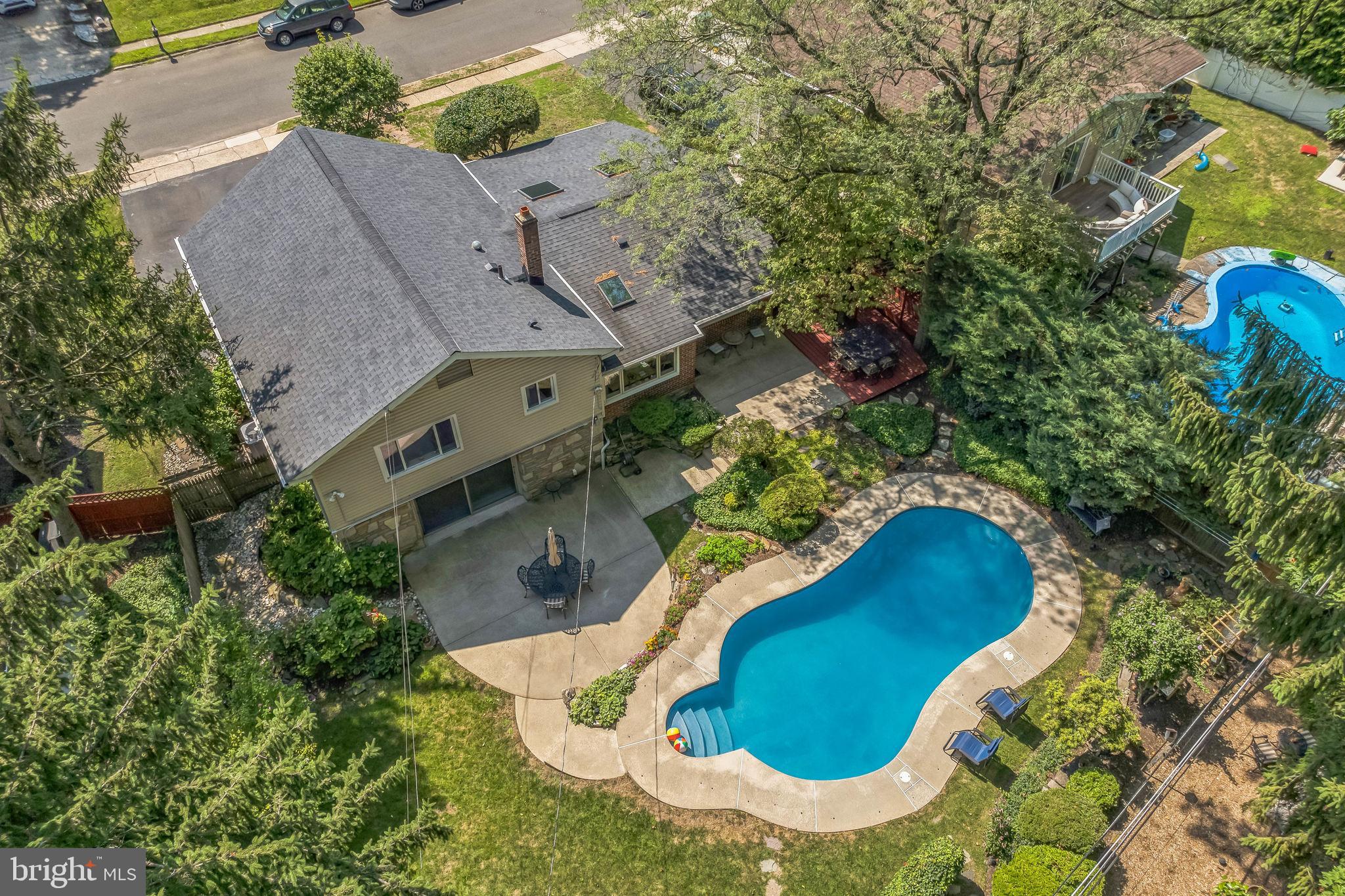 1058 Old Ford Road Huntingdon Valley, PA 19006 - Photo 1 of 40 Gallery Image 1