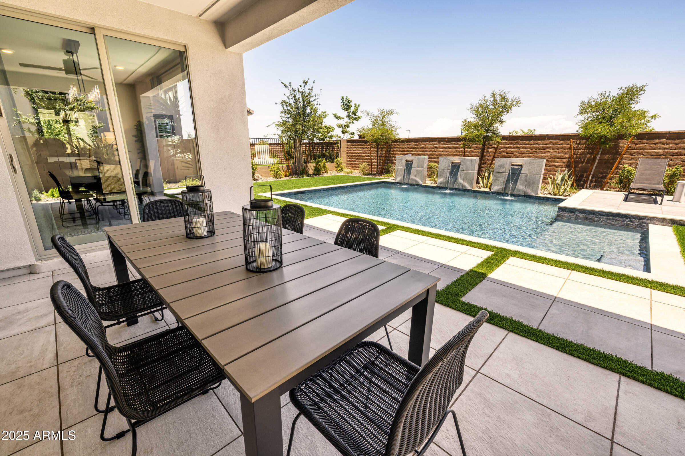 1526 East Coconino Way Gilbert, AZ 85298 - Photo 12 of 15 a view of an outdoor seating area